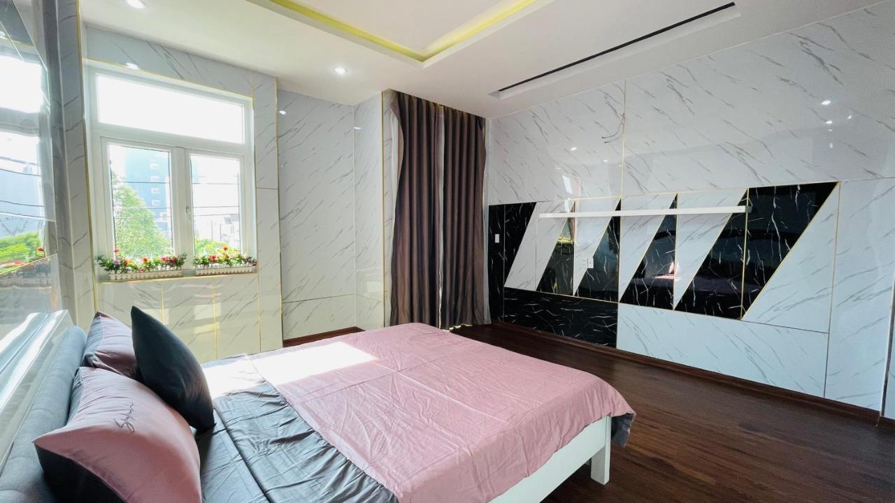 דה נאנג Rose Homestay Mykhebeach מראה חיצוני תמונה